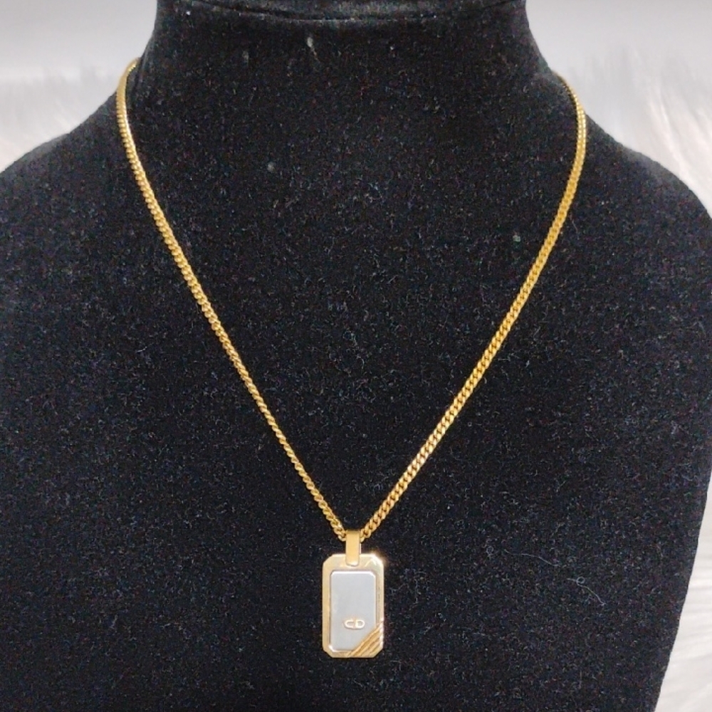 SALE! Authentic Dior 3D CD Initial Gold/Silver Pendant Necklace - Picture 9 of 12
